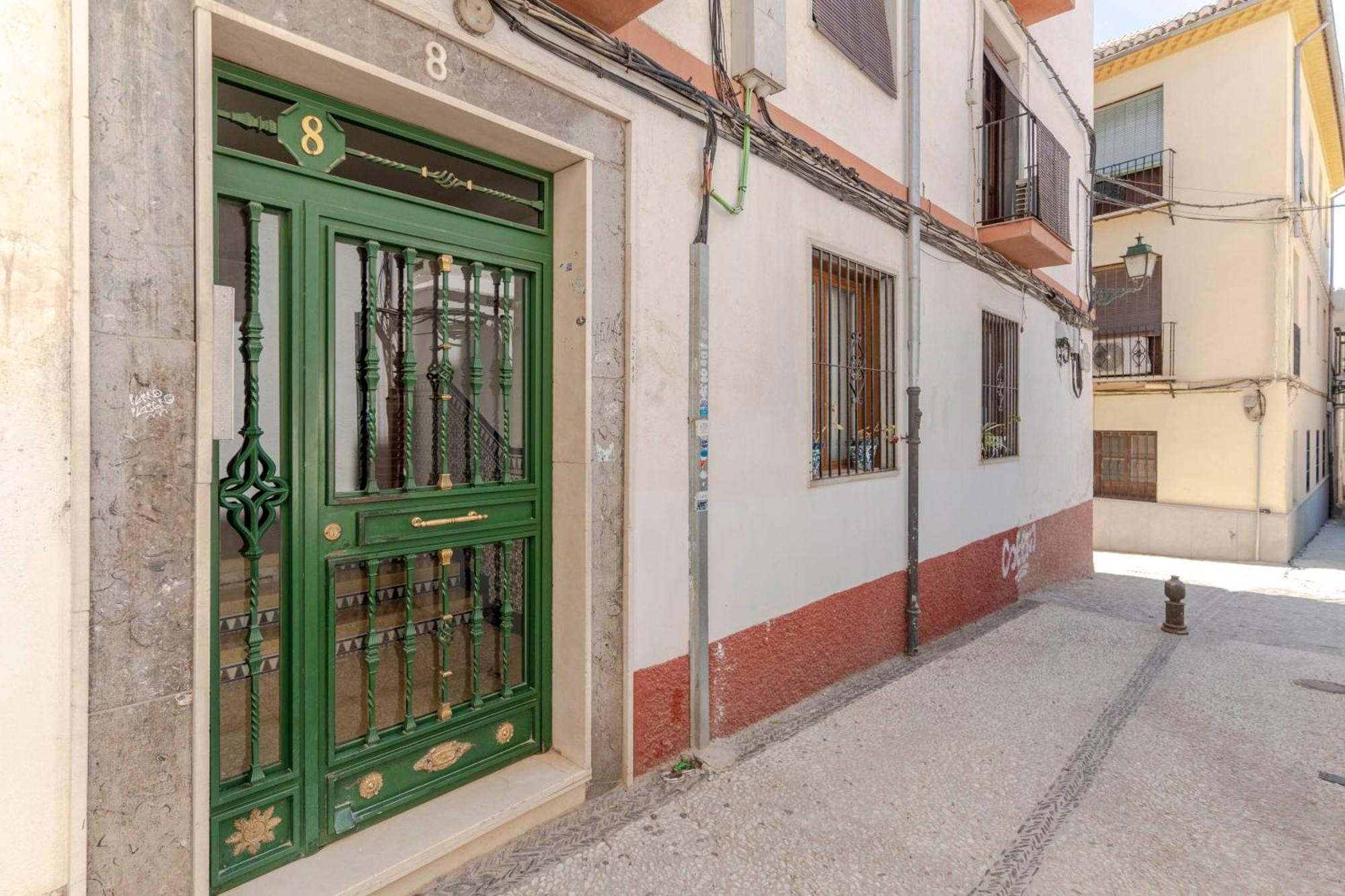 Ferienwohnung Apartamento Bajo El Cielo De La Alhambra, By Daimar Granada Exterior foto